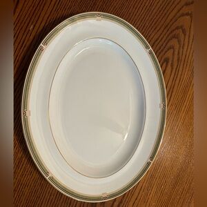 Oberon  Wedgwood 14" Oval Serving Platter